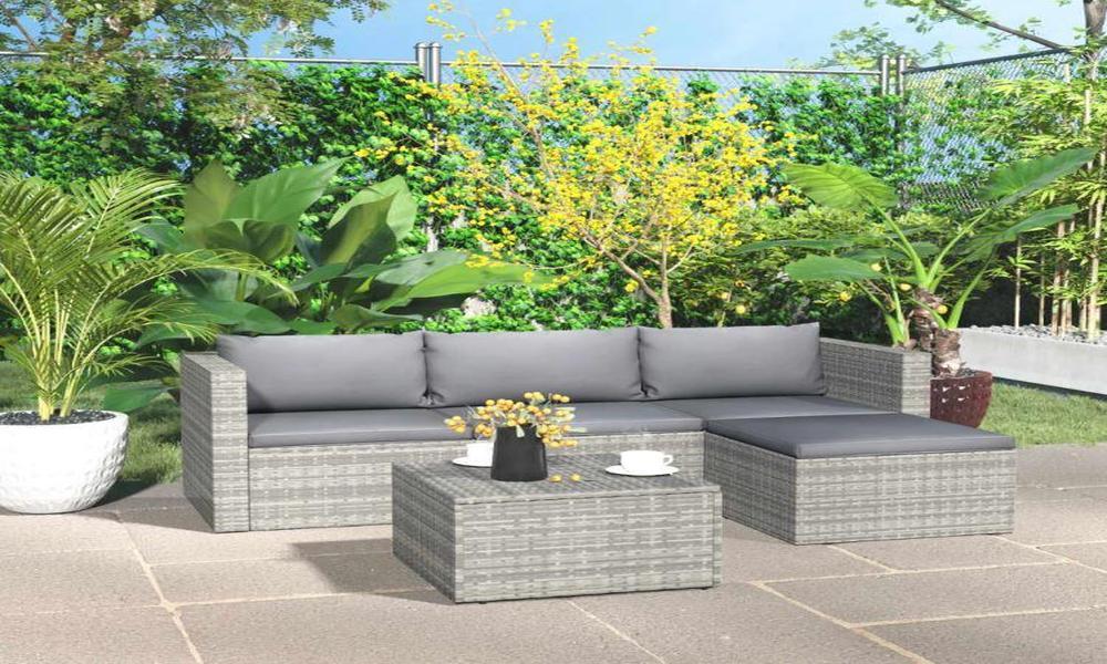 Outdoor Furniture for Cold Climates